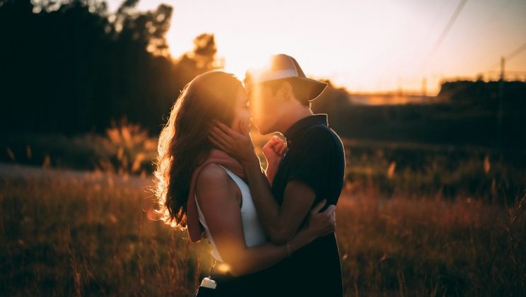 Herpes Dating and Sex: When and How to Talk about it