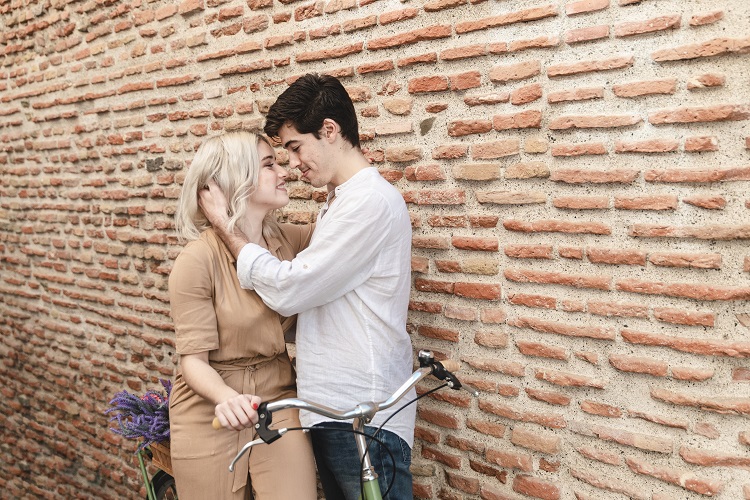 Boy Toy Trend: Older Women Turning to Gen Z Men for Romance